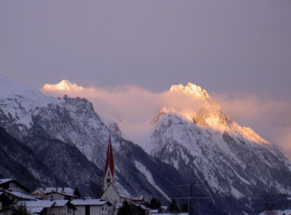 Appartement Christopherus Pettneu am Arlberg Exterior foto